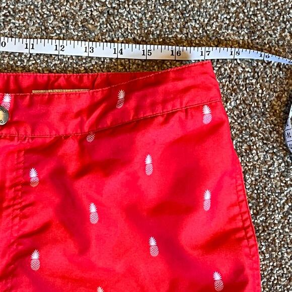 Stylish Red Pineapple Print Men's Swim Shorts - Picture 4 of 6